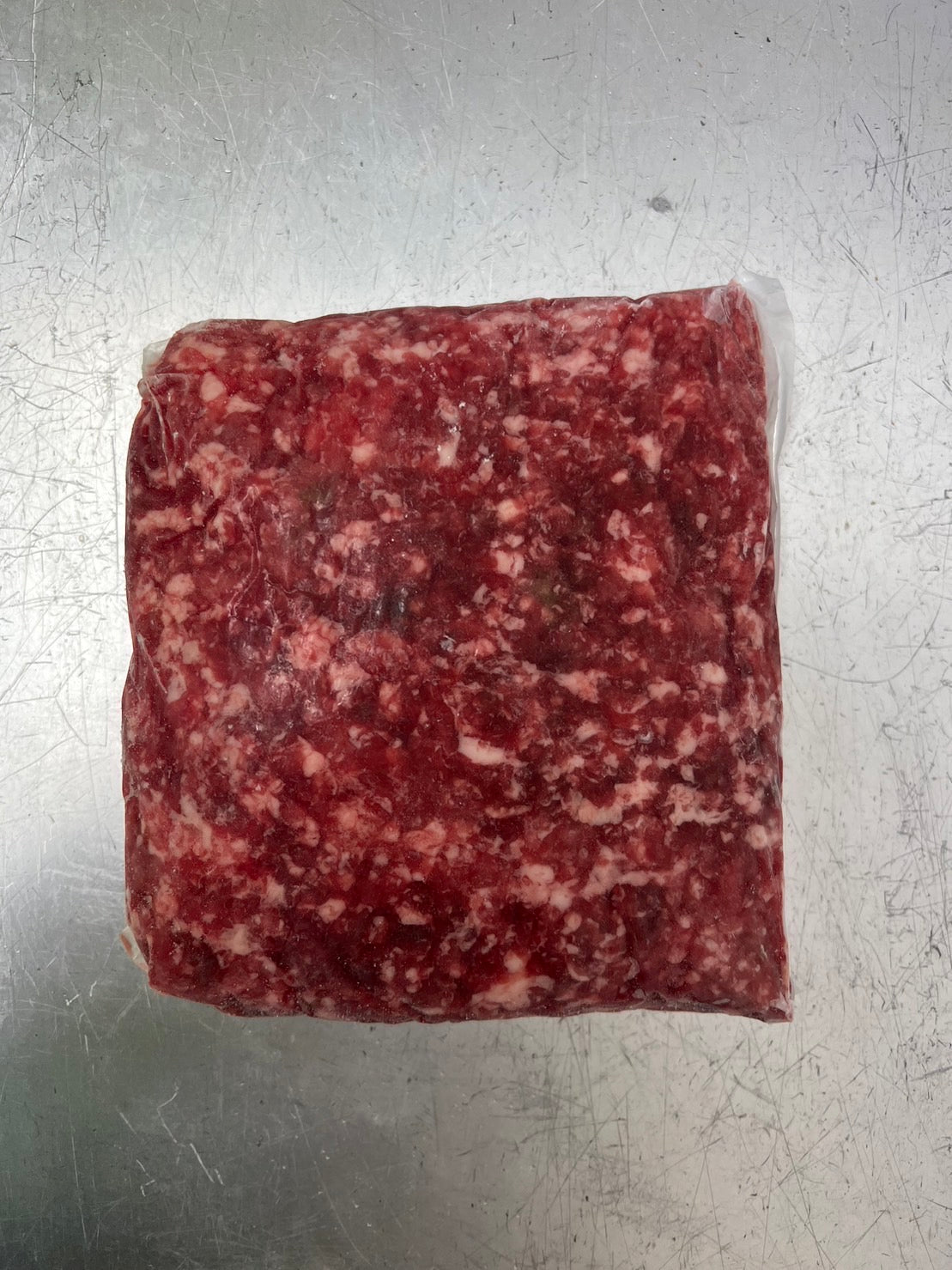 Үхрийн татсан мах 1кг Үхрийн машиндсан мах.