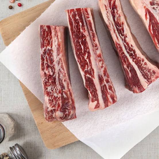 Үхрийн хавирга 1кг Үхрийн хавирга.